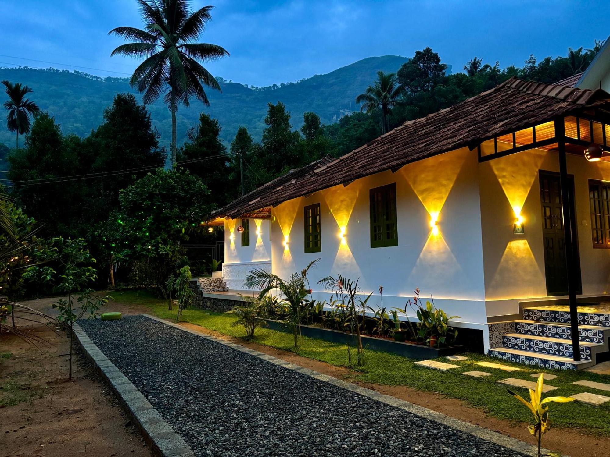 Calm Shack - 2 Bedroom-Boutique Farm Stay Munnar Dış mekan fotoğraf